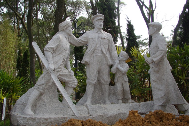 百色起义英雄雕塑园英雄塑像